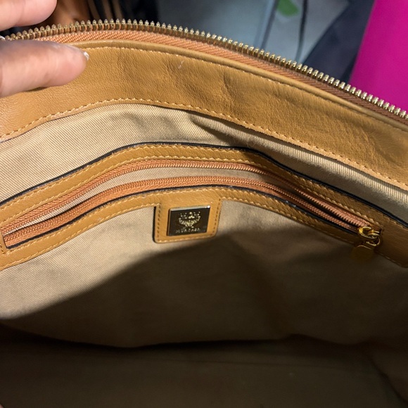 MCM Congac Logo Shoulder Bag - Picture 10 of 12